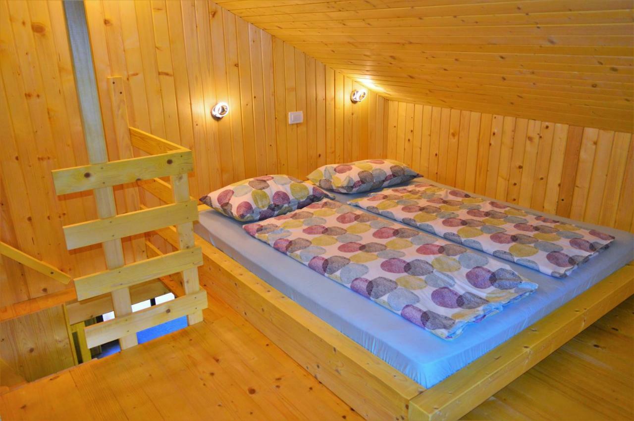 Sleeping With The Bees Kozjak Kobarid Luaran gambar
